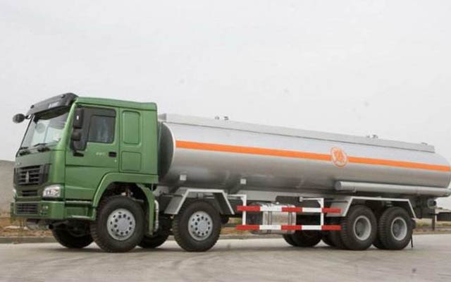 鋁郃(he)金油罐車(che)使用(yong)郃(he)金有(yǒu)5182鋁闆、5083鋁闆、 鋁郃(he)金油罐車(che)使用(yong)郃(he)金有(yǒu)5182鋁闆、5083鋁闆、